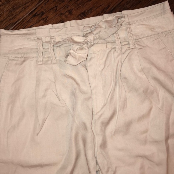 Gap Paperbag Tie Khaki Pants Size 6 Regular - Picture 2 of 4
